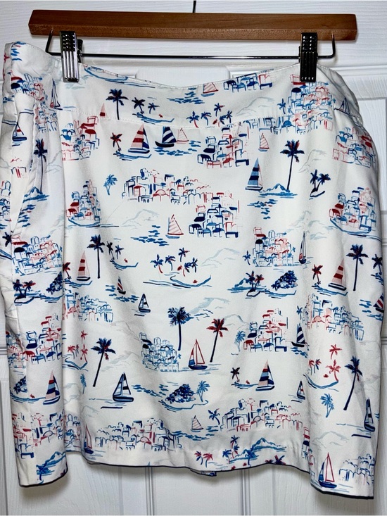 Izod Pants - Izod White Shorts with Blue and Red Nautical Print